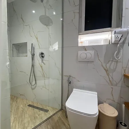 Mario Hotel Ksamil
