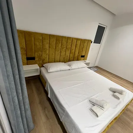 Hotel Mario 3*